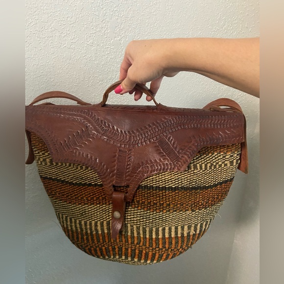 Rare Vintage Boho Leather Woven Jute Bucket Saddle Crossbody Top Handle Bag - Picture 5 of 16
